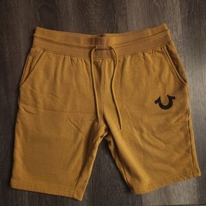 True Religion NWOT mens Logo sweatshorts size medium